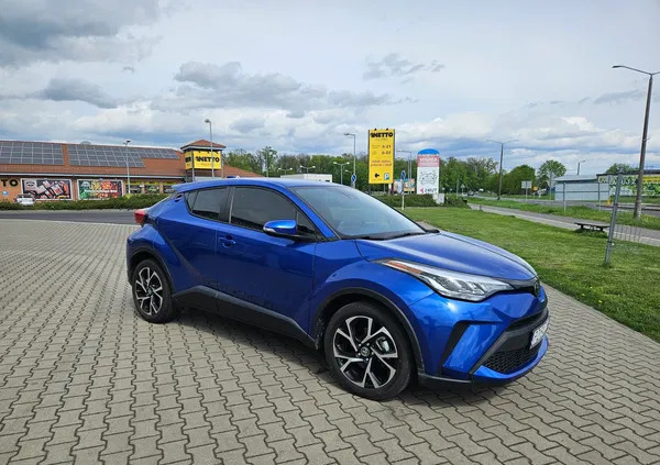 toyota c-hr Toyota C-HR cena 91000 przebieg: 42000, rok produkcji 2021 z Poznań